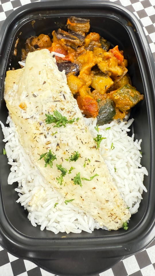 FILET DE MERLU,RATATOUILLE,RIZ BASMATI